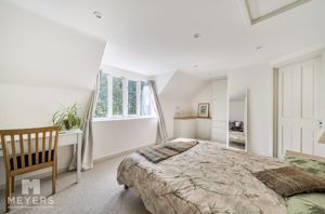 Photo 25- click for photo gallery